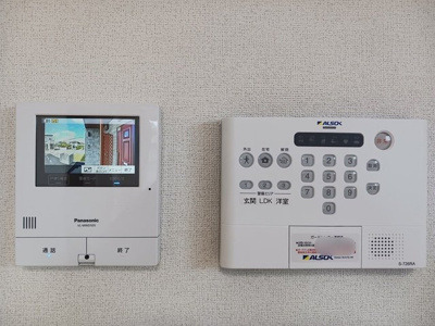 【セキュリティ】 | ヒカルサ甲府国母　イースト
