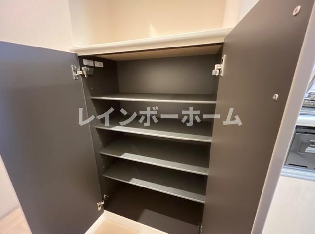 Ｂａｎｄｅｒｕｏｌａ【非対面接客対応！】接客・申込・契約　オンライン＆LINE　相談可！の収納|小物を収納するのに便利です