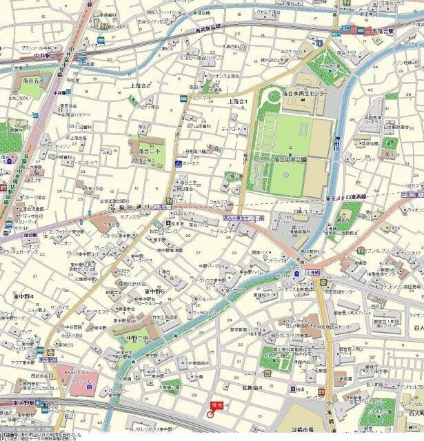 プレール・ドゥーク北新宿の地図