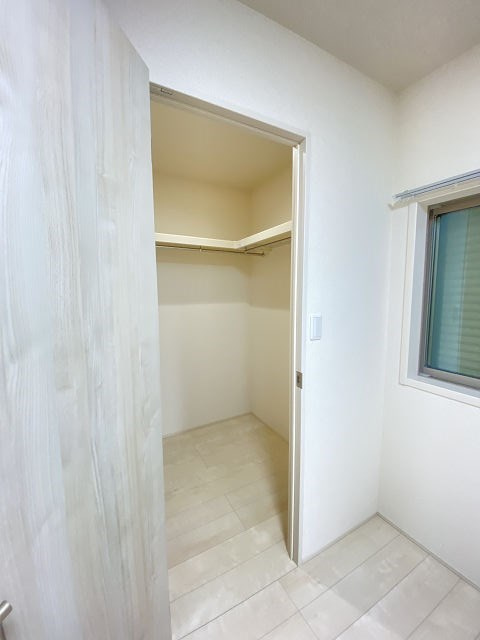 尼崎市東園田町２丁目のアパートの収納