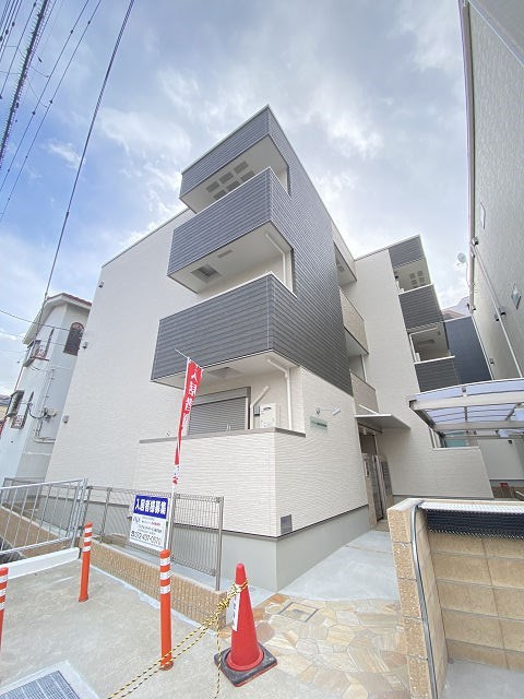 尼崎市東園田町２丁目のアパート