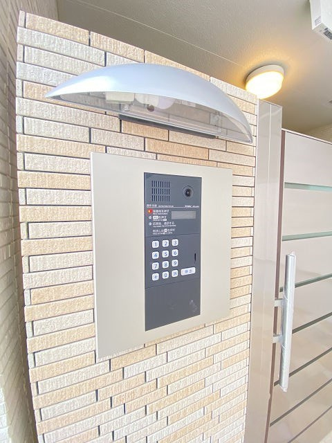 尼崎市東園田町２丁目のアパートのセキュリティ