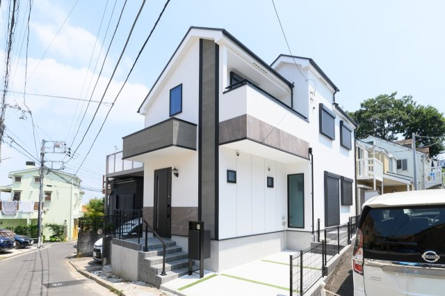横浜市中区西之谷町 新築戸建て【仲介手数料無料】