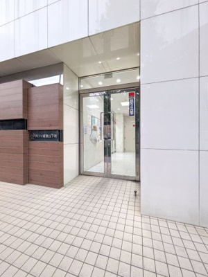 【エントランス】 | リリファ横濱山下町
