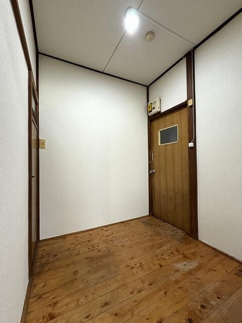藤田荘の内装