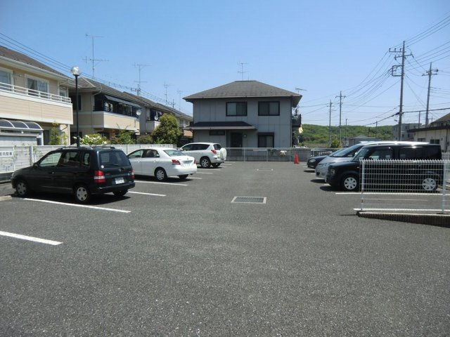 ティンカーベルの駐車場|駐車場に車を止められます