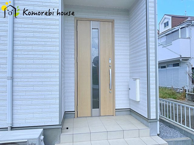 鴻巣市箕田　中古戸建　の玄関|きれいな玄関です