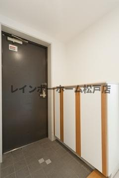松戸小金台パーク・ホームズの玄関