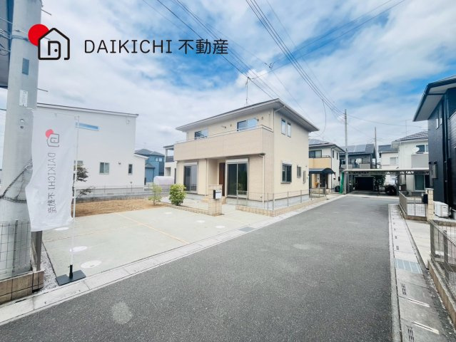 【前面道路含む現地写真】 | 行田市大字持田　中古戸建