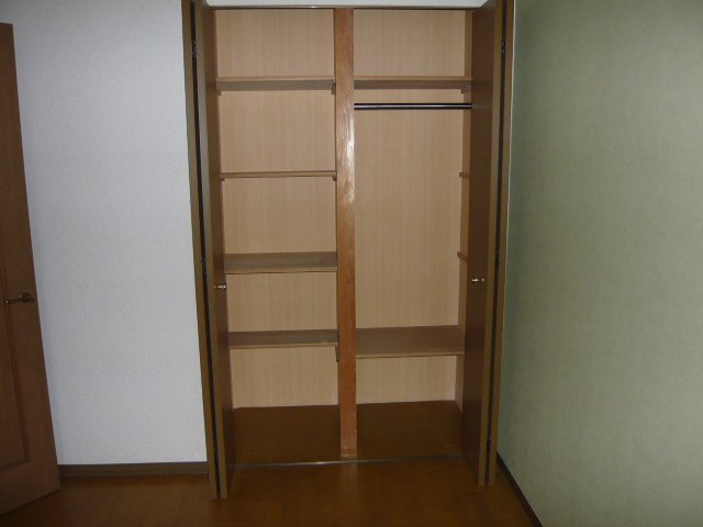 NEST刀根山の収納