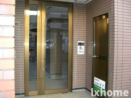 アンソレイエ・シャンブルのロビー|ゆとりのあるロビーです