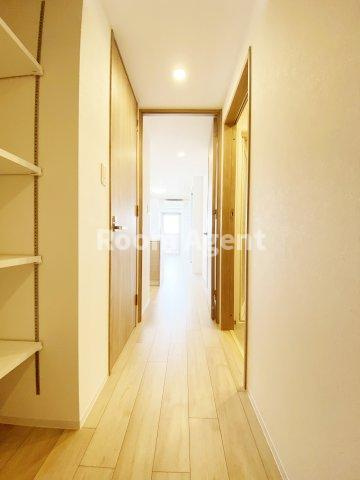 ブランシエスタ金山北の玄関