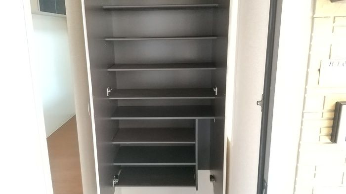 シャン　ポワール　Bの収納