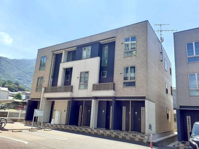 【外観】 | ラインハイム足立山Ｄ | 落ち着いた雰囲気の外観です
