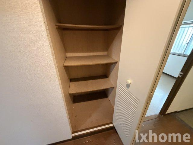 イリス南茨木の収納|大きなものも収納できそうです