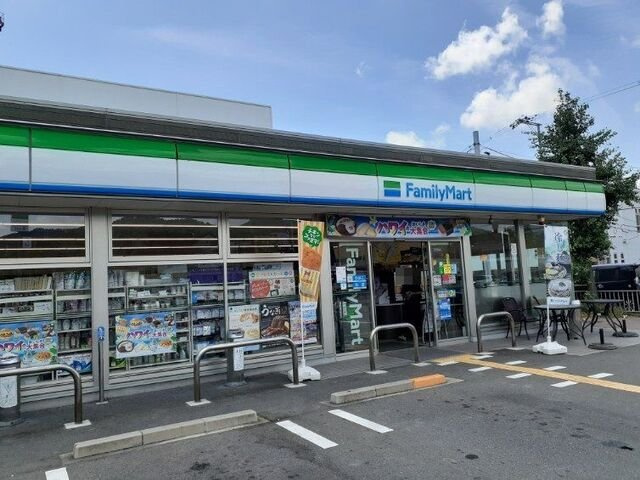 ザ　レジデンス　京都・東の周辺|ファミリーマート 京都東インタまで300m