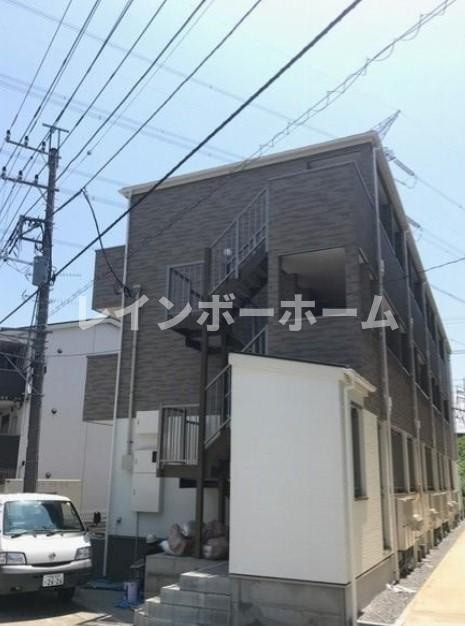 特典：仲介手数料が無料です!!のエントランス|エントランスです
