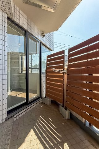 【バルコニー】 | グランドメルシー駒沢 | 南西向きバルコニー