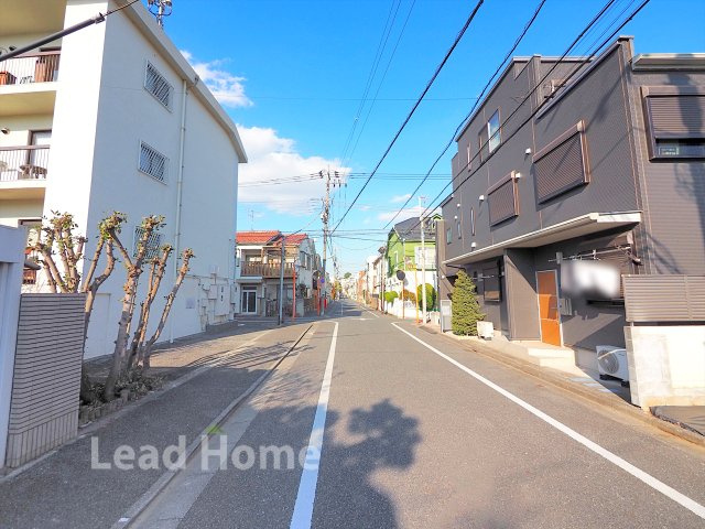 【前面道路含む現地写真】 | 世田谷区奥沢7丁目 | 道幅にゆとりがある前面道路です！車の出し入れもスムーズに行えて毎日の運転もストレスフリーです！