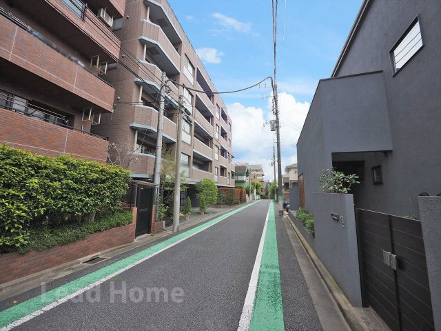 【その他】 | ランドパーク馬事公苑 | 前面道路