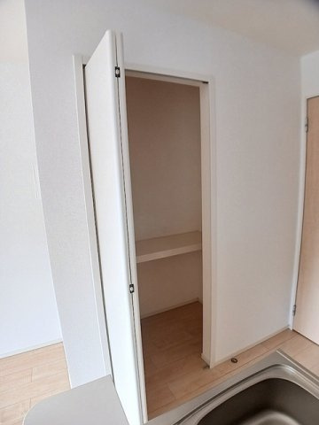 サンビレッジＥの収納