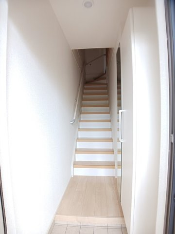 サンビレッジＥの玄関