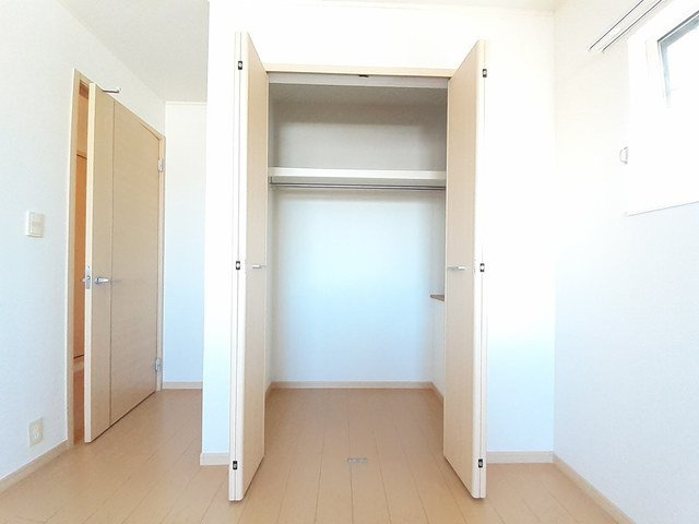 【収納】 | メゾン・ド・タカダⅢ | 専用の収納スペースです