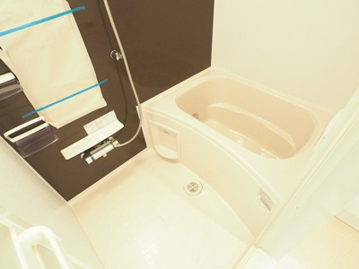 【浴室】 | サン・オマージュ | ◆不動産すまラボの新プラン◆入居時の費用負担が0円で入居可能♪お気軽にお尋ねください♪