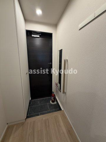 世田谷区駒沢５丁目のアパートの玄関