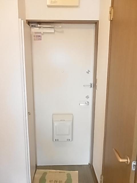 カーサパインの玄関