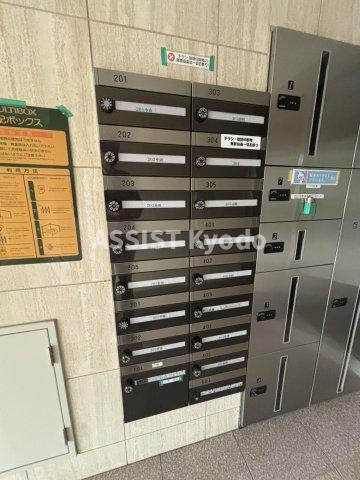 狛江市和泉本町３丁目の賃貸マンションのその他共用部分