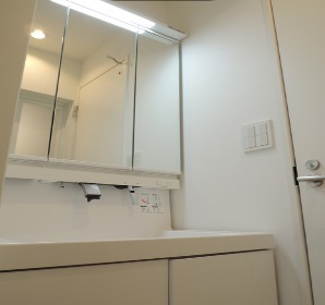 ROOMSの独立洗面台