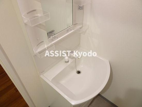 佐藤ビルの独立洗面台