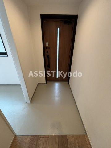 プレシャス千歳台の玄関