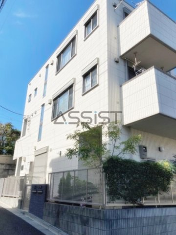 ラ・クレール下北沢の外観