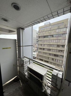 【バルコニー】 | アルス市ヶ谷 | 市ヶ谷の賃貸物件。
「アルス市ヶ谷」のことなら(株)メイワ・エステートへお任せください。