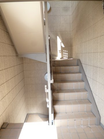 公孫樹邸のロビー