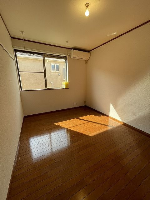メゾン山口の居間・リビング