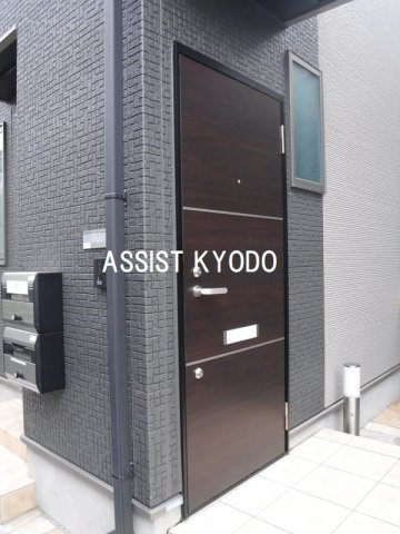 ガーデンコート経堂のエントランス