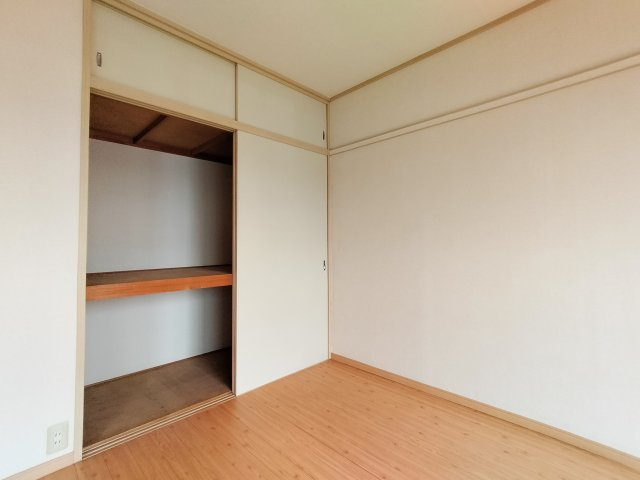 イーストヒルズの収納|便利な収納スペースです