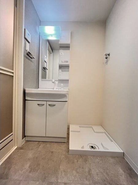 ステージファースト名古屋尾頭橋(旧S-RESIDENCE尾頭橋)の洗面所