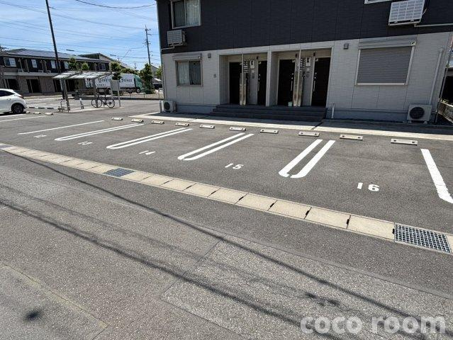 ウィット赤塚橋　Aの駐車場