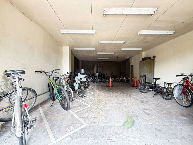 ライオンズマンション旗の台の駐輪場
