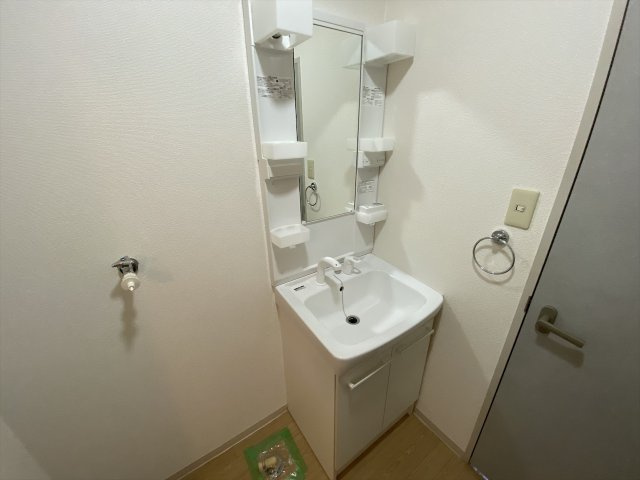 独立洗面化粧台付き☆