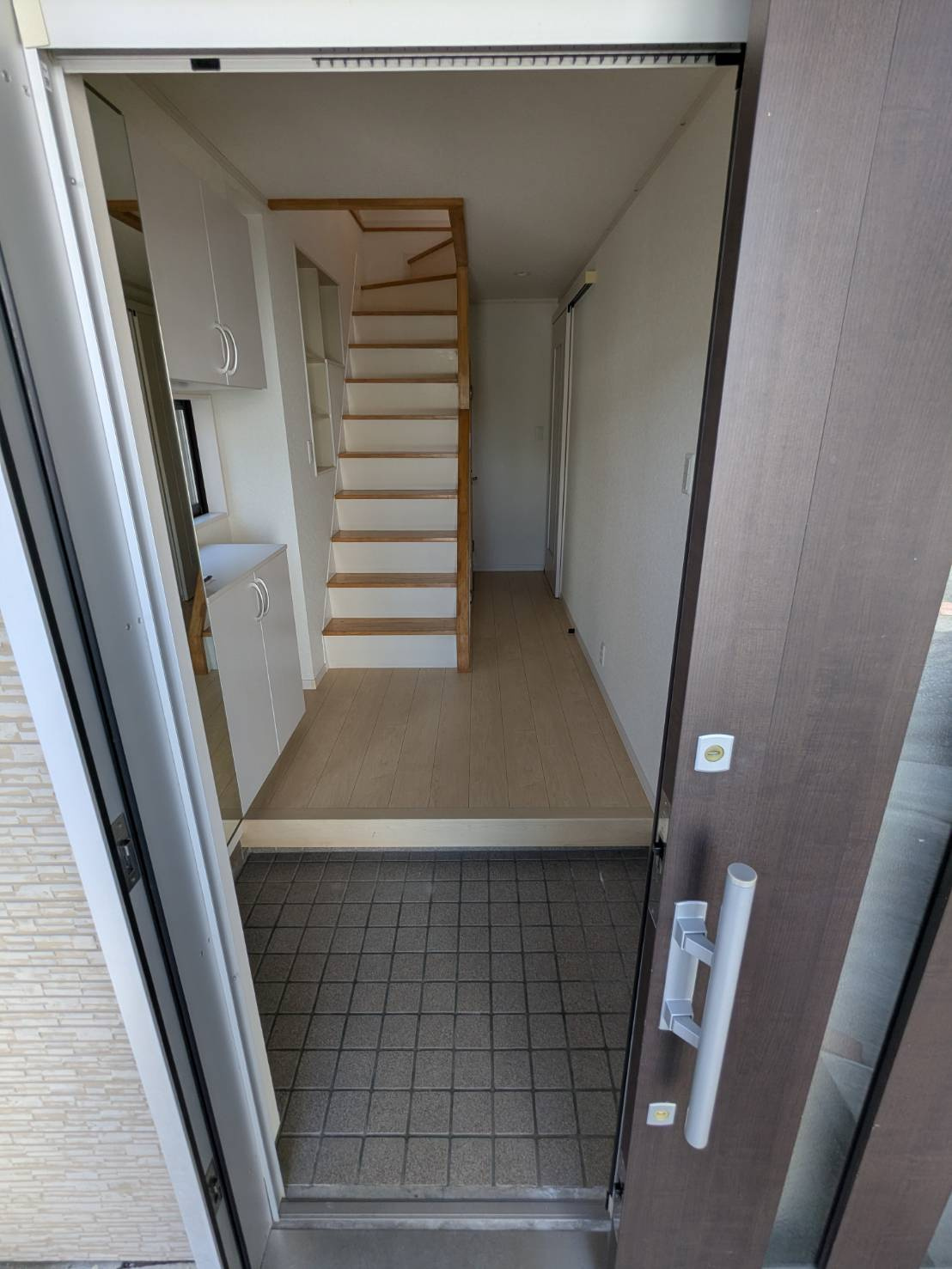 和歌山市直川・中古戸建・54814の玄関