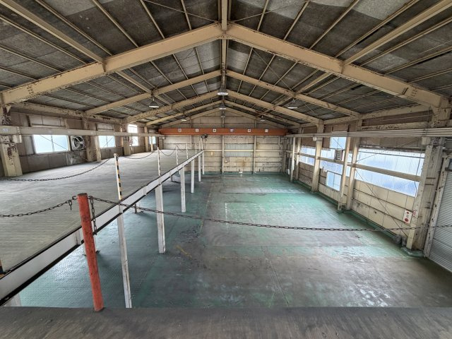 日栄工場の内装|2F