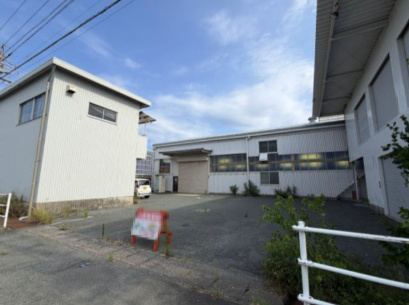 日栄工場の外観