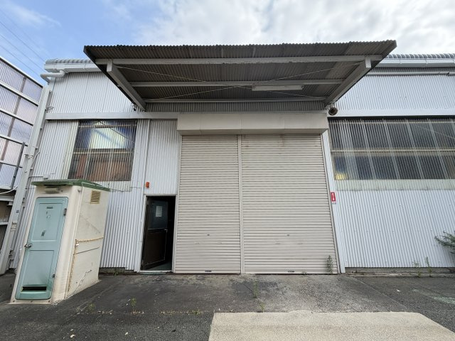 日栄工場のエントランス