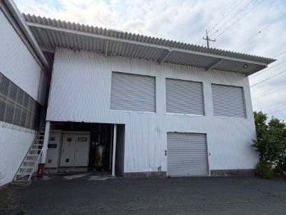 日栄工場の外観
