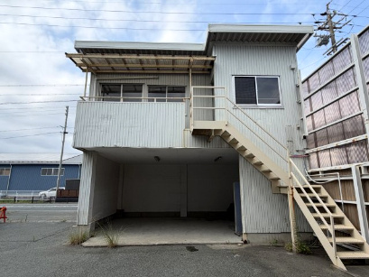 日栄工場の外観
